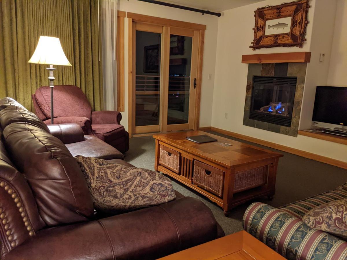 Lodge At Sandpoint Bagian luar foto